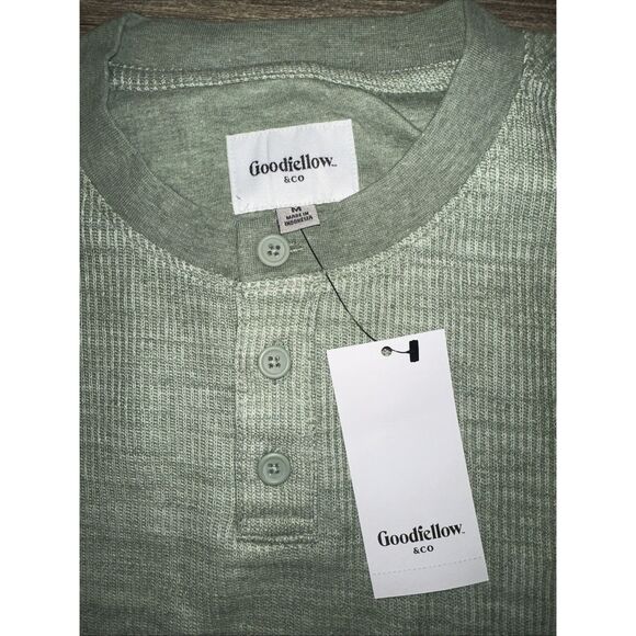 NWT Goodfellow & Co Men's Medium Sage Green Long Sleeve Textured Henley. NWT - Picture 6 of 8
